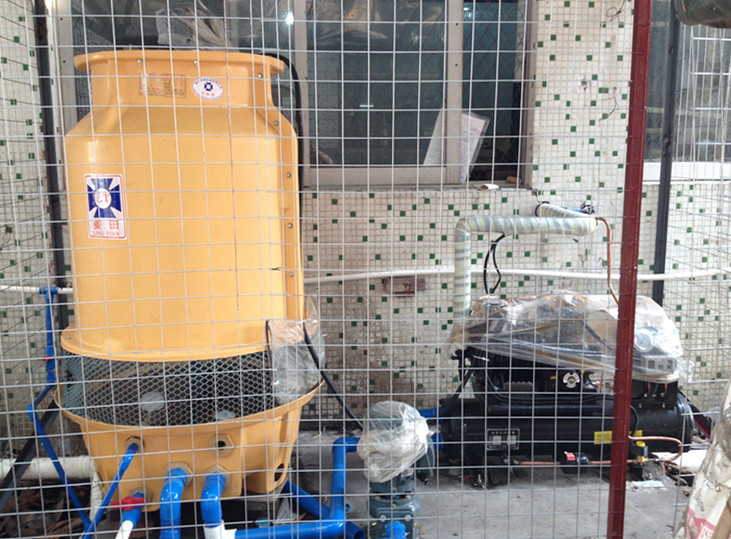 5匹半封閉谷輪水冷機(jī)組